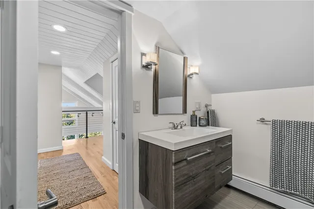 $3,000,000 | 1350 Anthony Road, Portsmouth, RI 02871