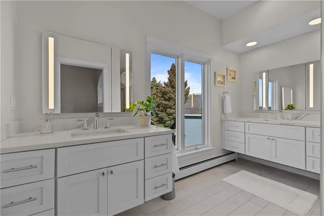 $3,000,000 | 1350 Anthony Road, Portsmouth, RI 02871