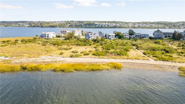 $3,000,000 | 1350 Anthony Road, Portsmouth, RI 02871