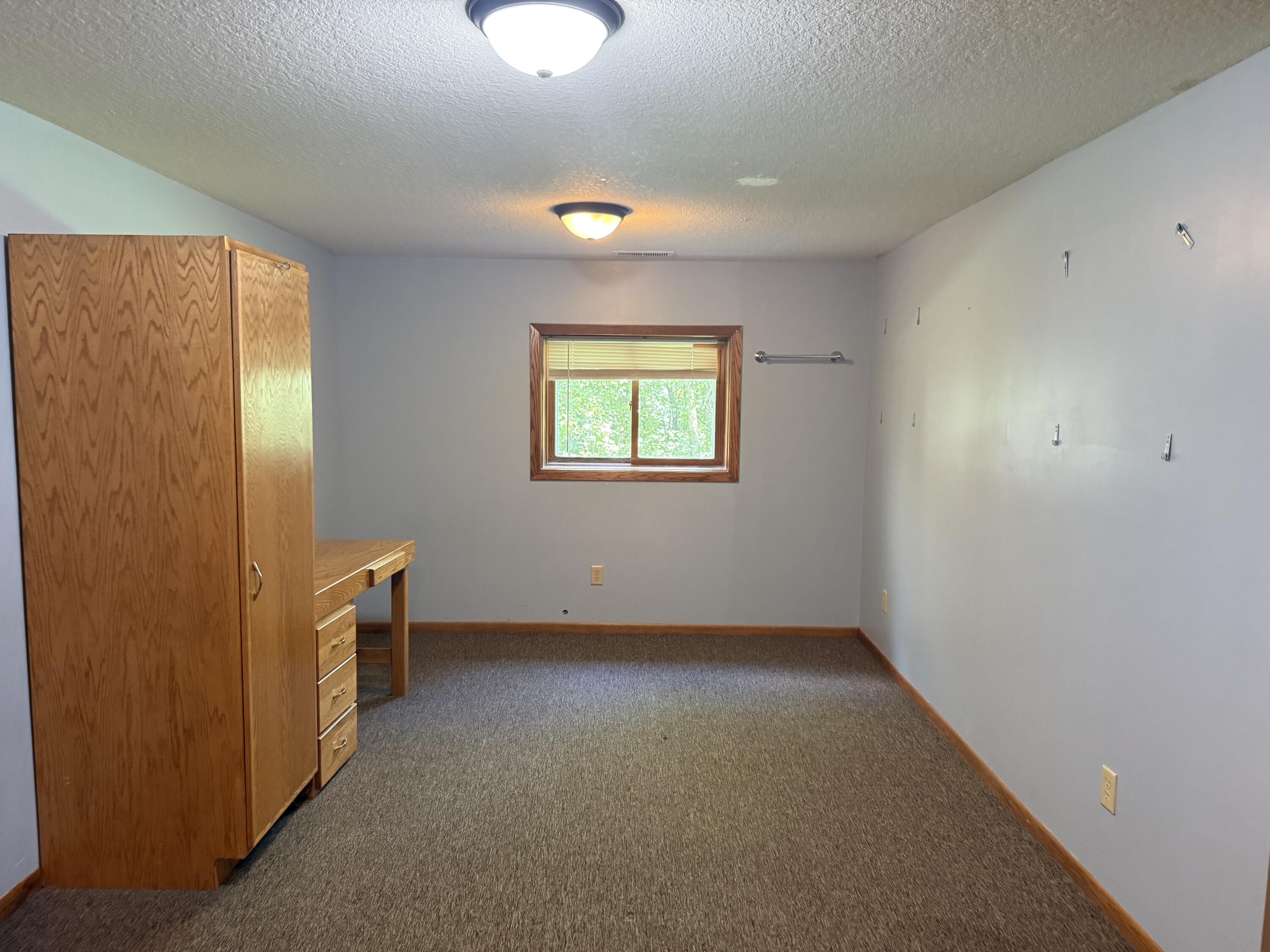 698 Baker Road Hudson, WI 54016 - Photo 12 of 27 Space to work from home