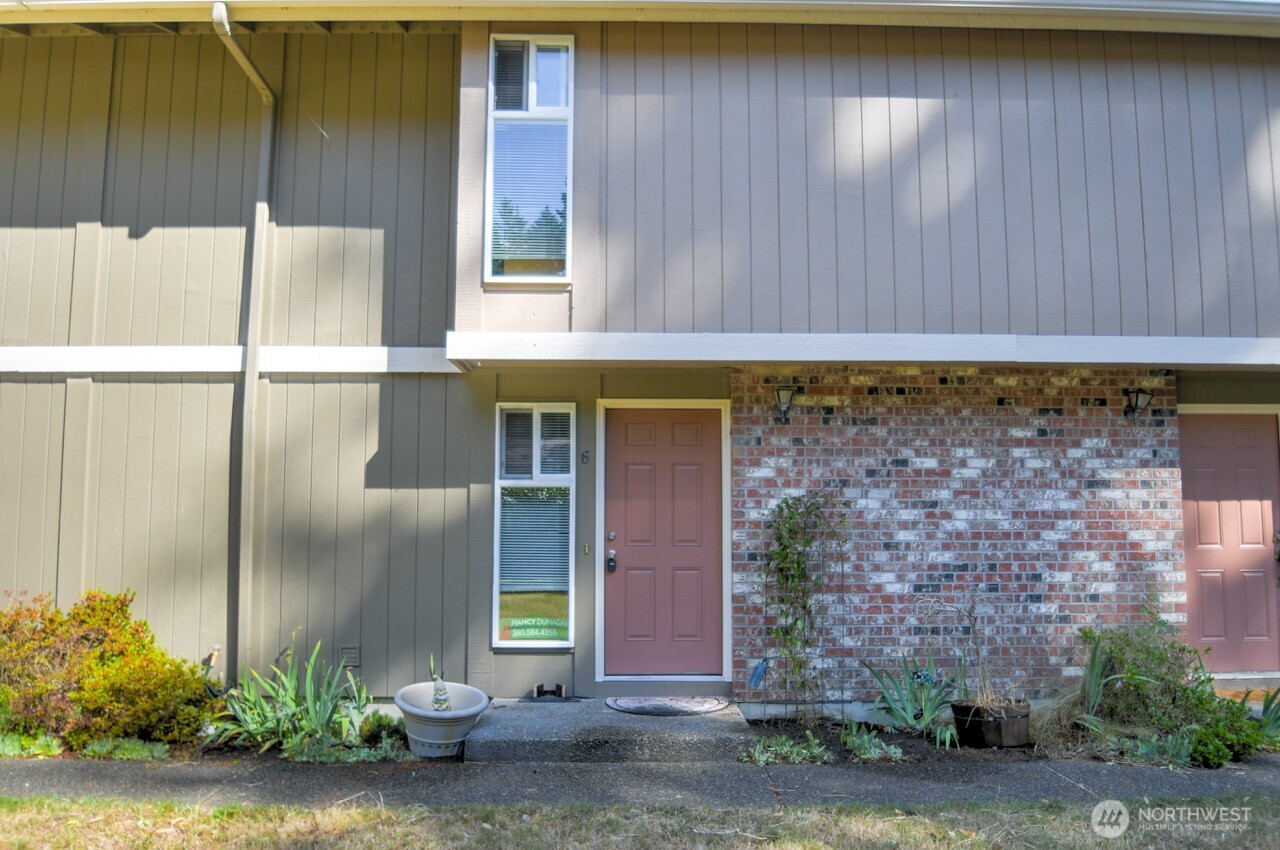 4703 Fairview Road Southwest, Unit 6 Olympia, WA 98512 - Photo 19 of 33