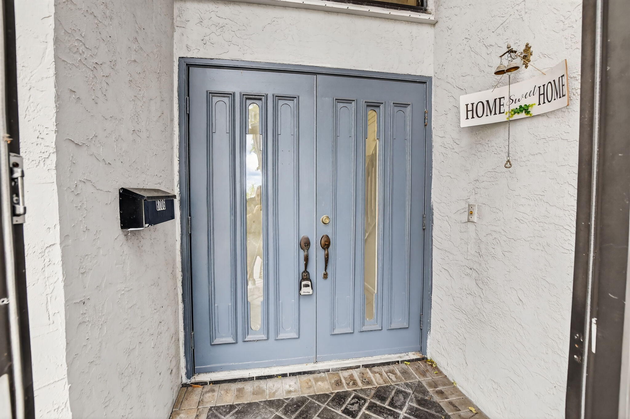 8706 Kimble Way Boca Raton, FL 33433 - Photo 8 of 59 7-web-or-mls-DSC_0146