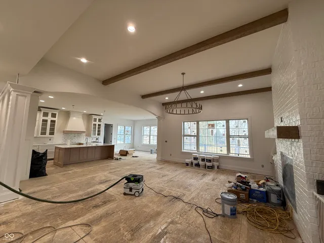 $899,000 | 1713 Deer Creek Way, Columbus, IN 47201