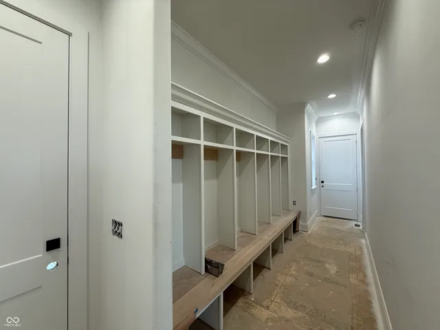 $899,000 | 1713 Deer Creek Way, Columbus, IN 47201