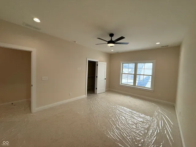 $899,000 | 1713 Deer Creek Way, Columbus, IN 47201