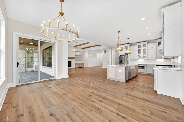 $899,000 | 1713 Deer Creek Way, Columbus, IN 47201