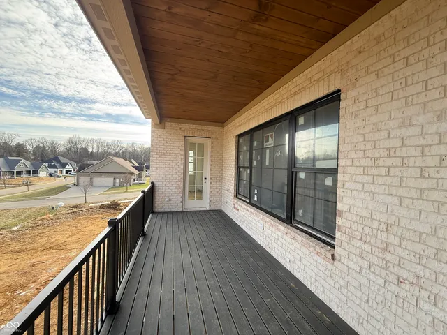 $899,000 | 1713 Deer Creek Way, Columbus, IN 47201