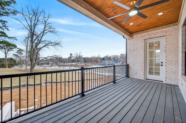 $899,000 | 1713 Deer Creek Way, Columbus, IN 47201