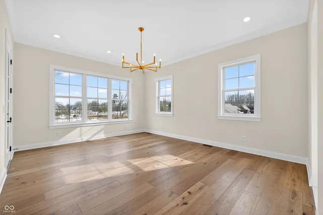 $899,000 | 1713 Deer Creek Way, Columbus, IN 47201