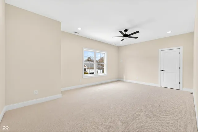 $899,000 | 1713 Deer Creek Way, Columbus, IN 47201