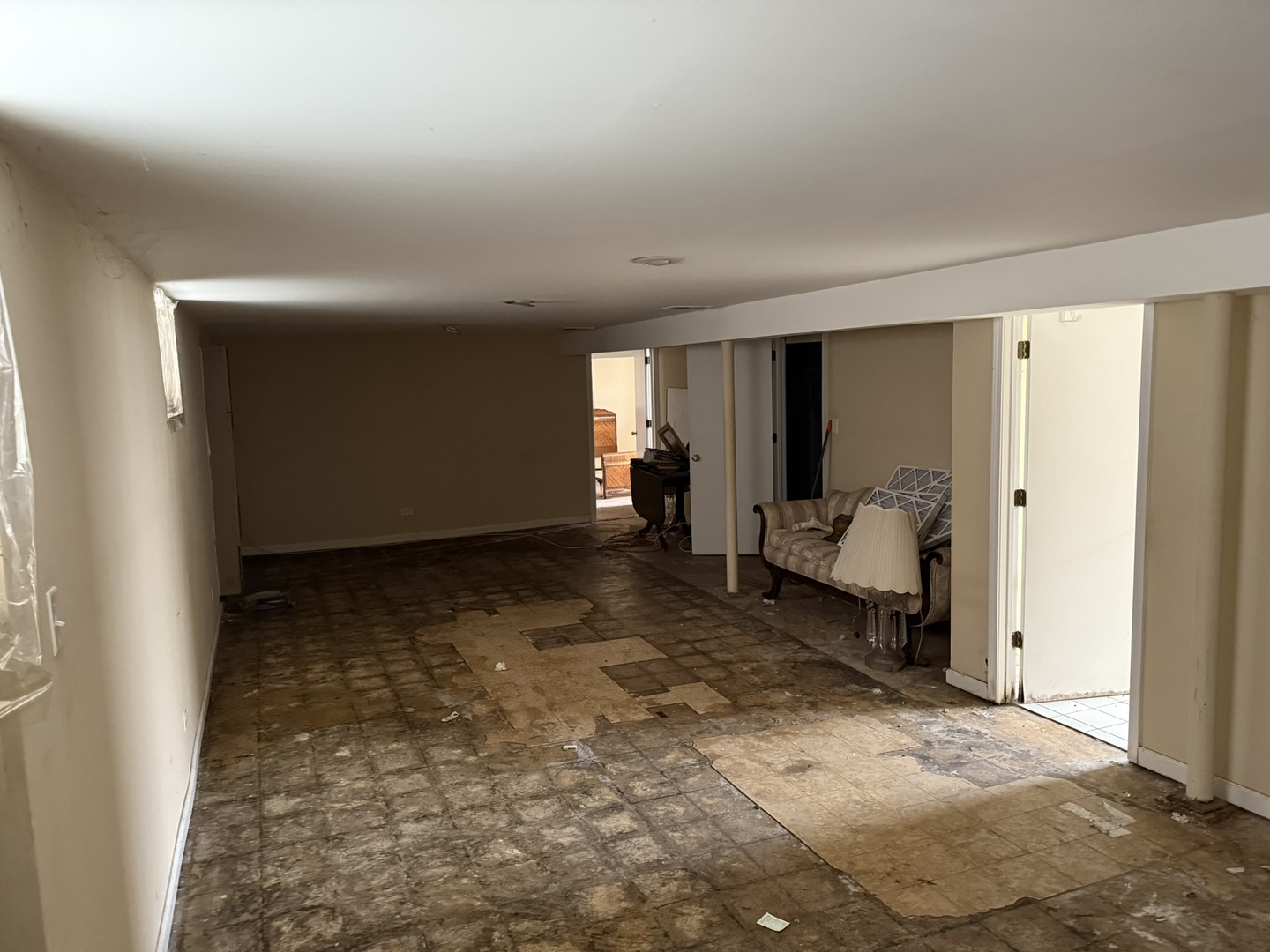 8114 South Anthony Avenue Chicago, IL 60617 - Photo 14 of 25 a view of a room with a closet