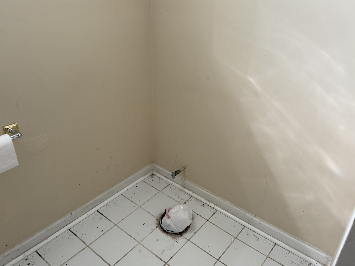 8114 South Anthony Avenue Chicago, IL 60617 - Photo 20 of 25 a view of small space