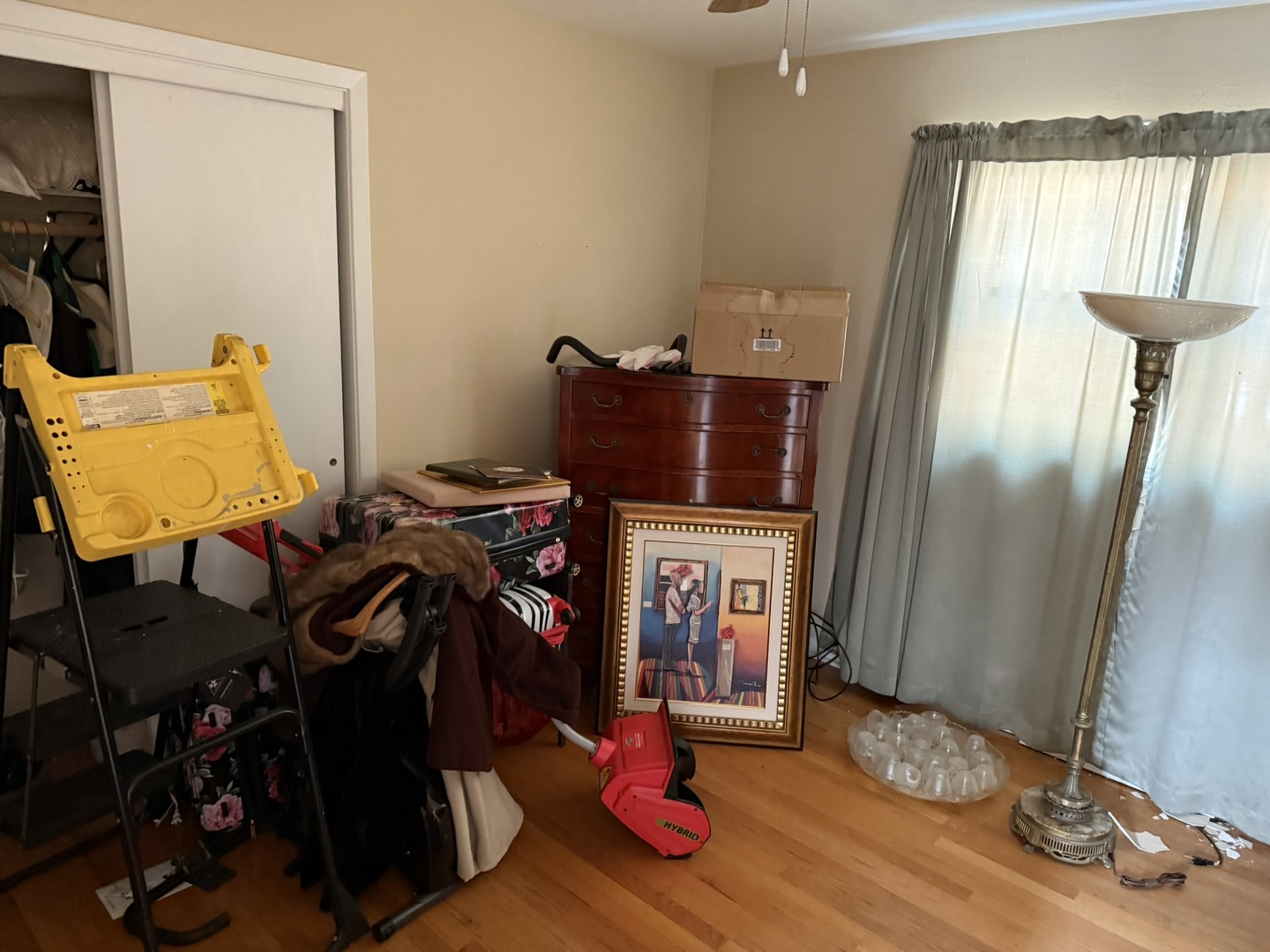 8114 South Anthony Avenue Chicago, IL 60617 - Photo 8 of 25 a view of a room with gym equipment