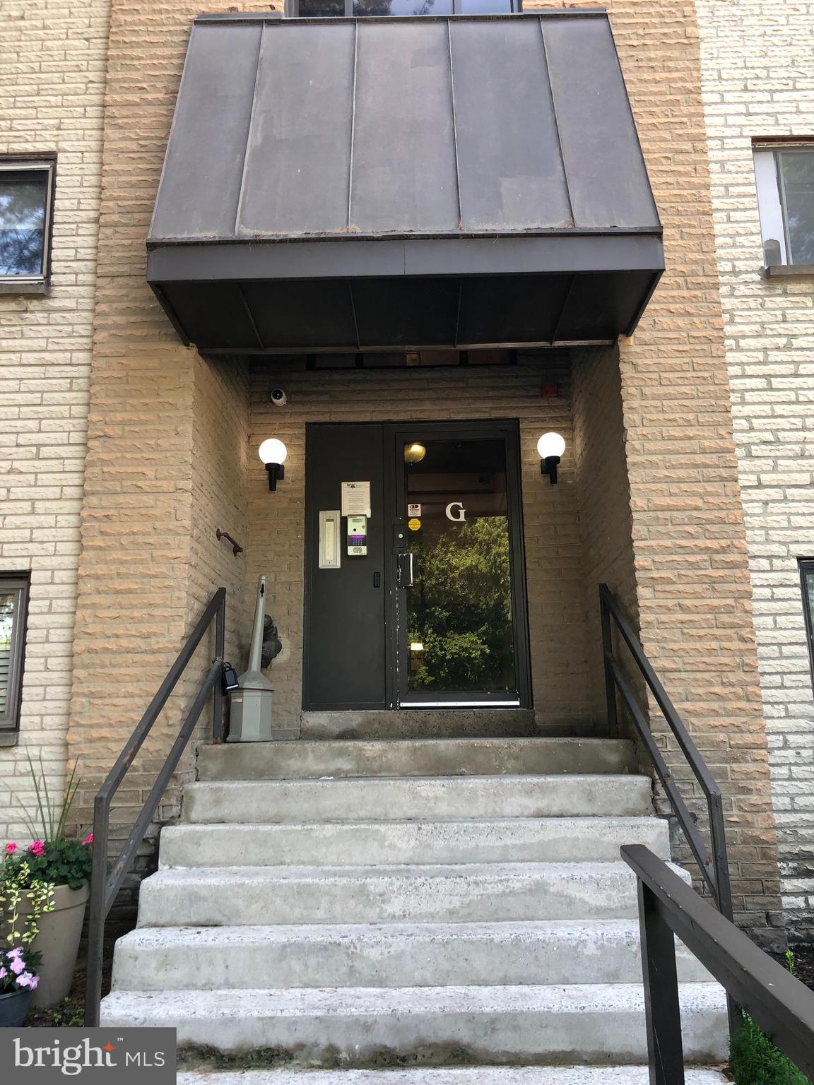 400 Glendale Road, Unit G13 Havertown, PA 19083 - Photo 1 of 26 Gallery Image 1