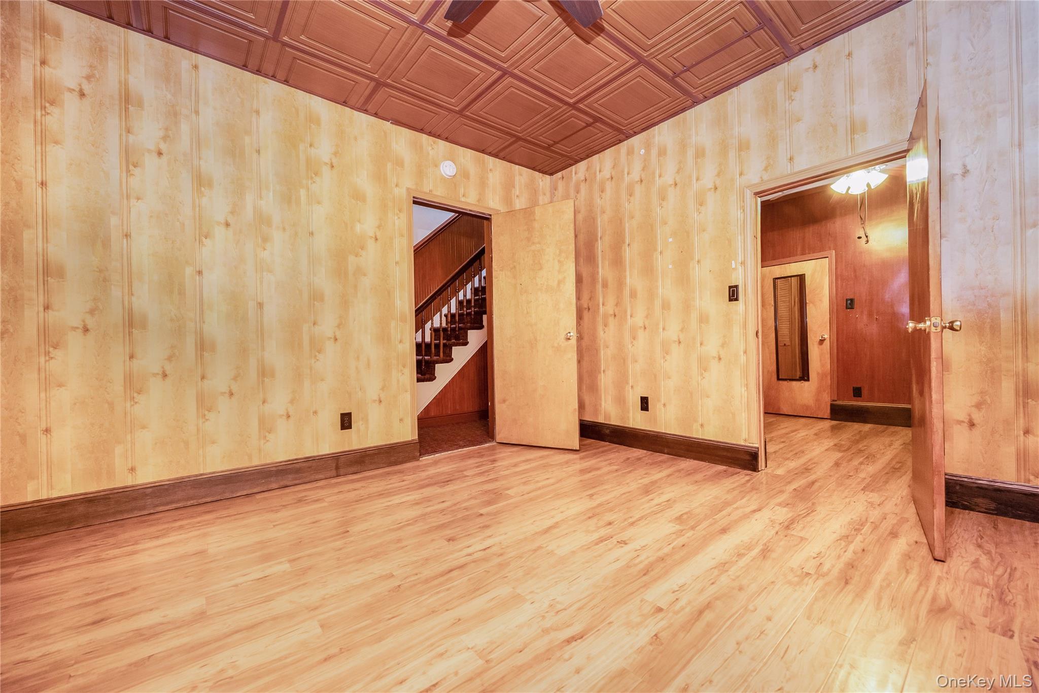 61-49 62nd Road Queens, NY 11379 - Photo 28 of 43 Gallery Image 28