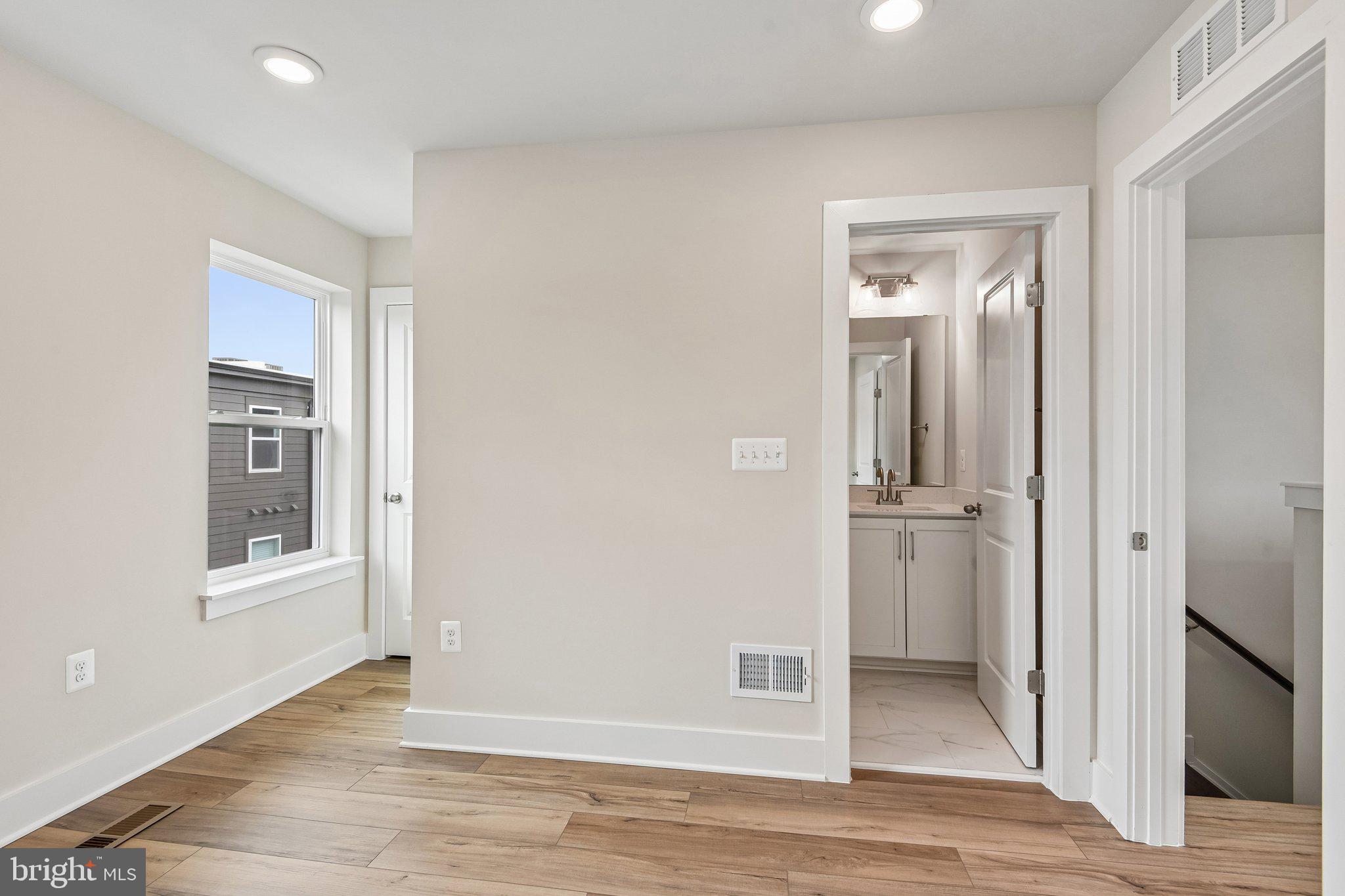 2729 Light Street Baltimore, MD 21230 - Photo 30 of 37