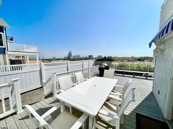 $10,000 | 24 Ocean Drive West, Brigantine, NJ 08203