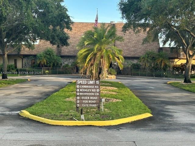 115 Fox Road, Unit 241 Hollywood, FL 33024 - Photo 1 of 20 Clubouse