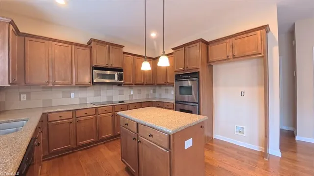 $625,000 | 1600 Lakefield Drive, Clemmons, NC 27012