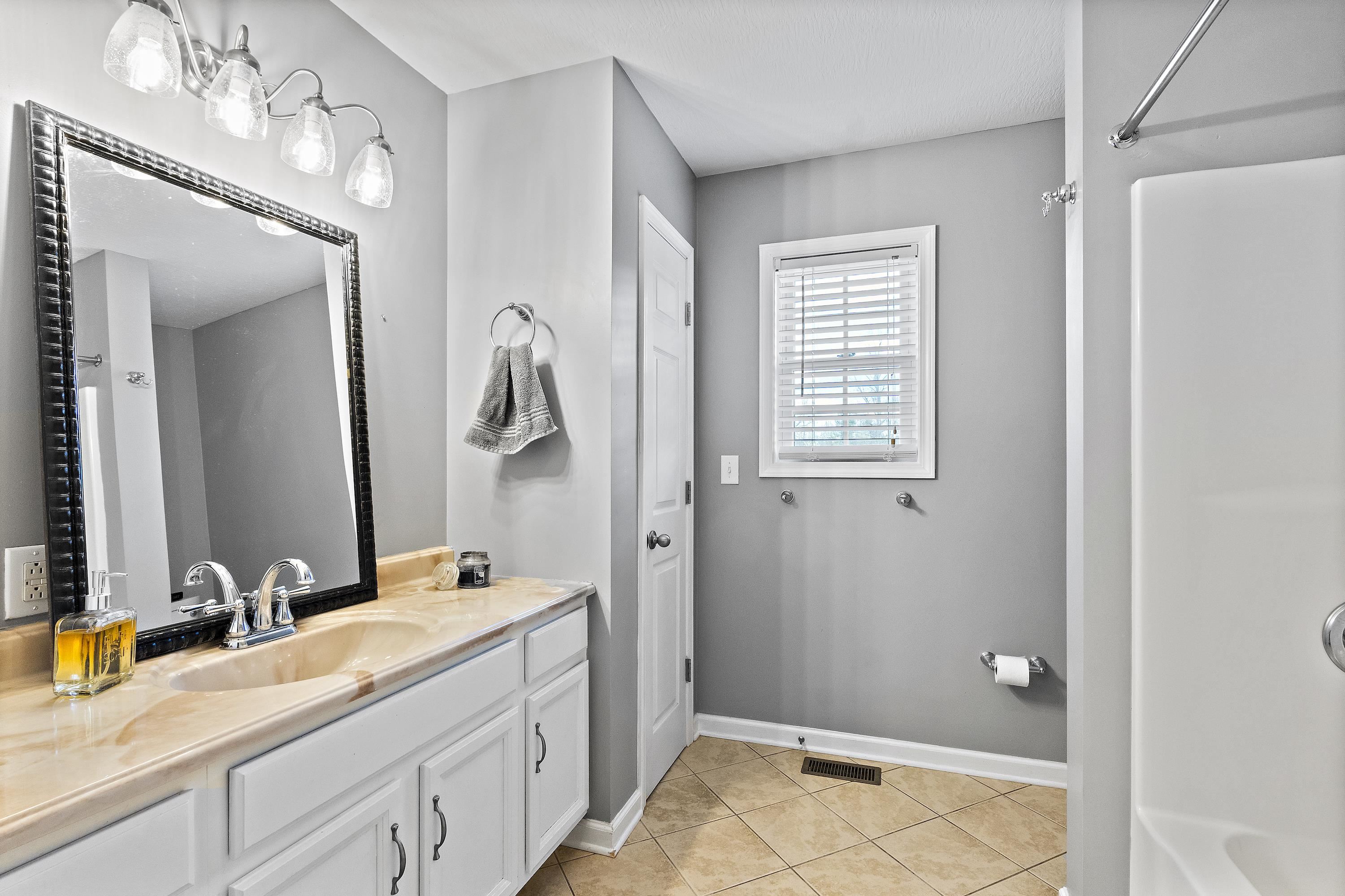7784 Tucker Road Ashland, KY 41102 - Photo 6 of 29 Gallery Image 6