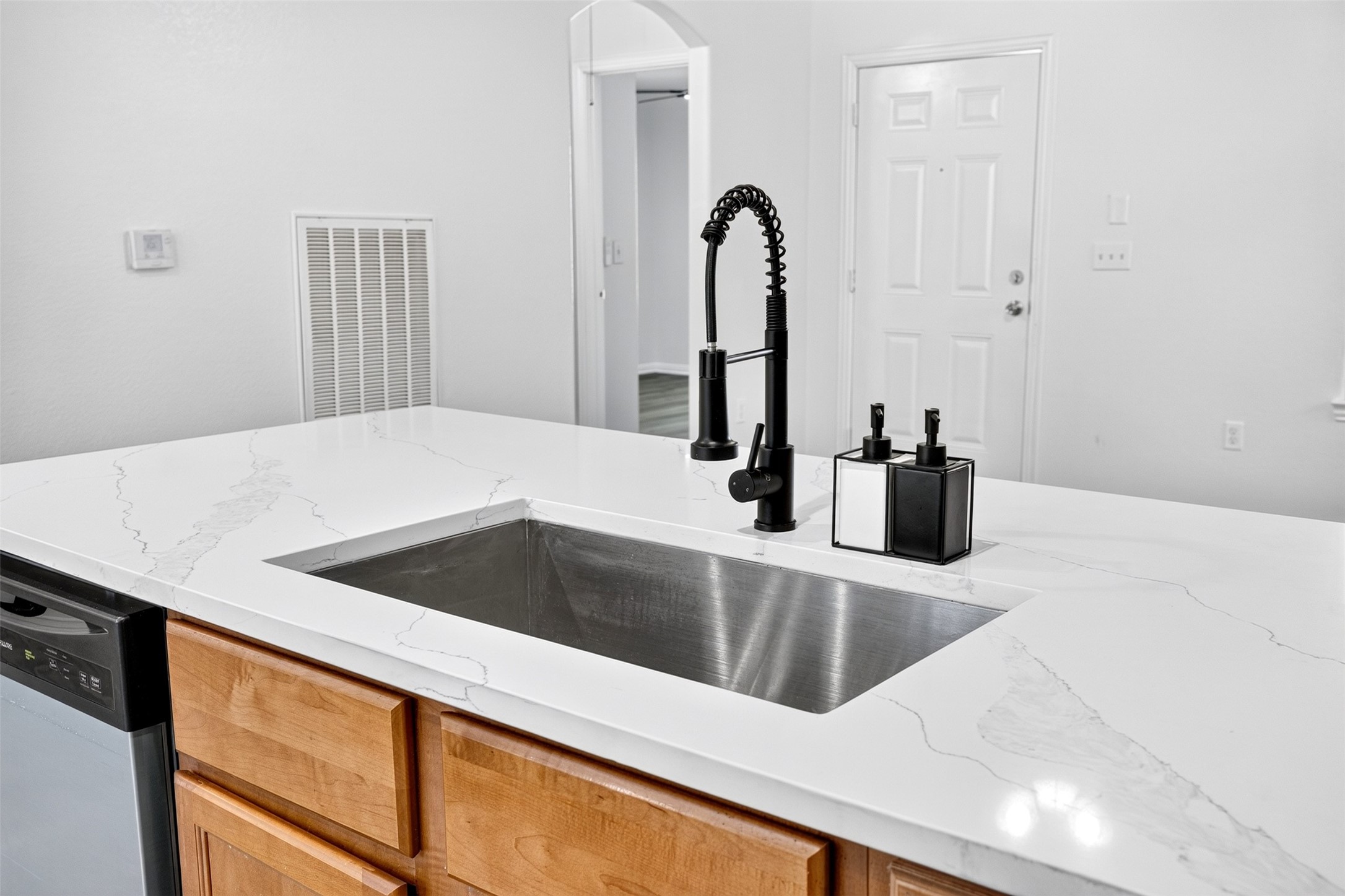 1302 Shearn Street Houston, TX 77007 - Photo 15 of 40