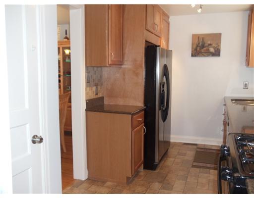 1924 Spring Valley Road Pittsburgh, PA 15243 - Photo 10 of 18 Kitchen.