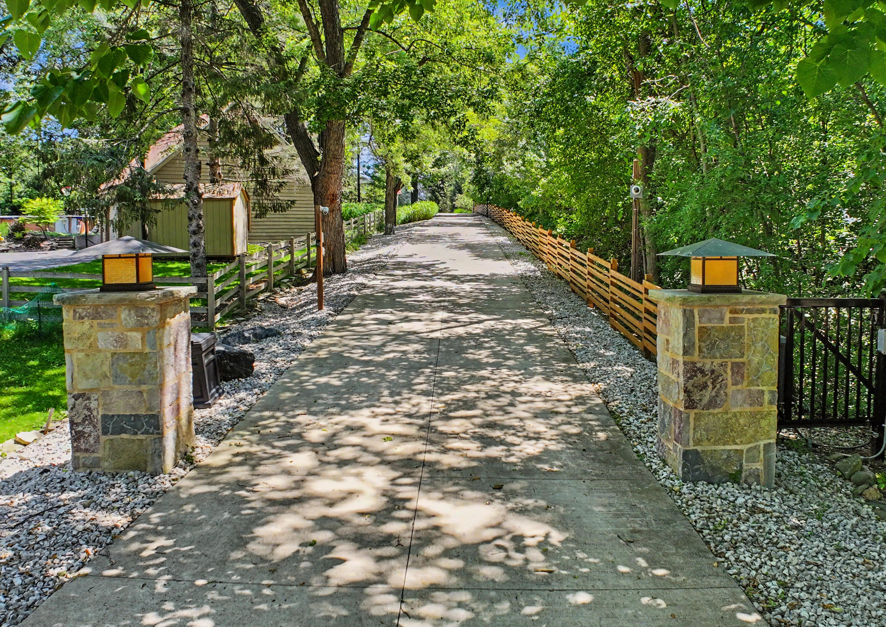 12138 North River Road Mequon, WI 53092 - Photo 8 of 99 DJI_20260703132814_0123_D