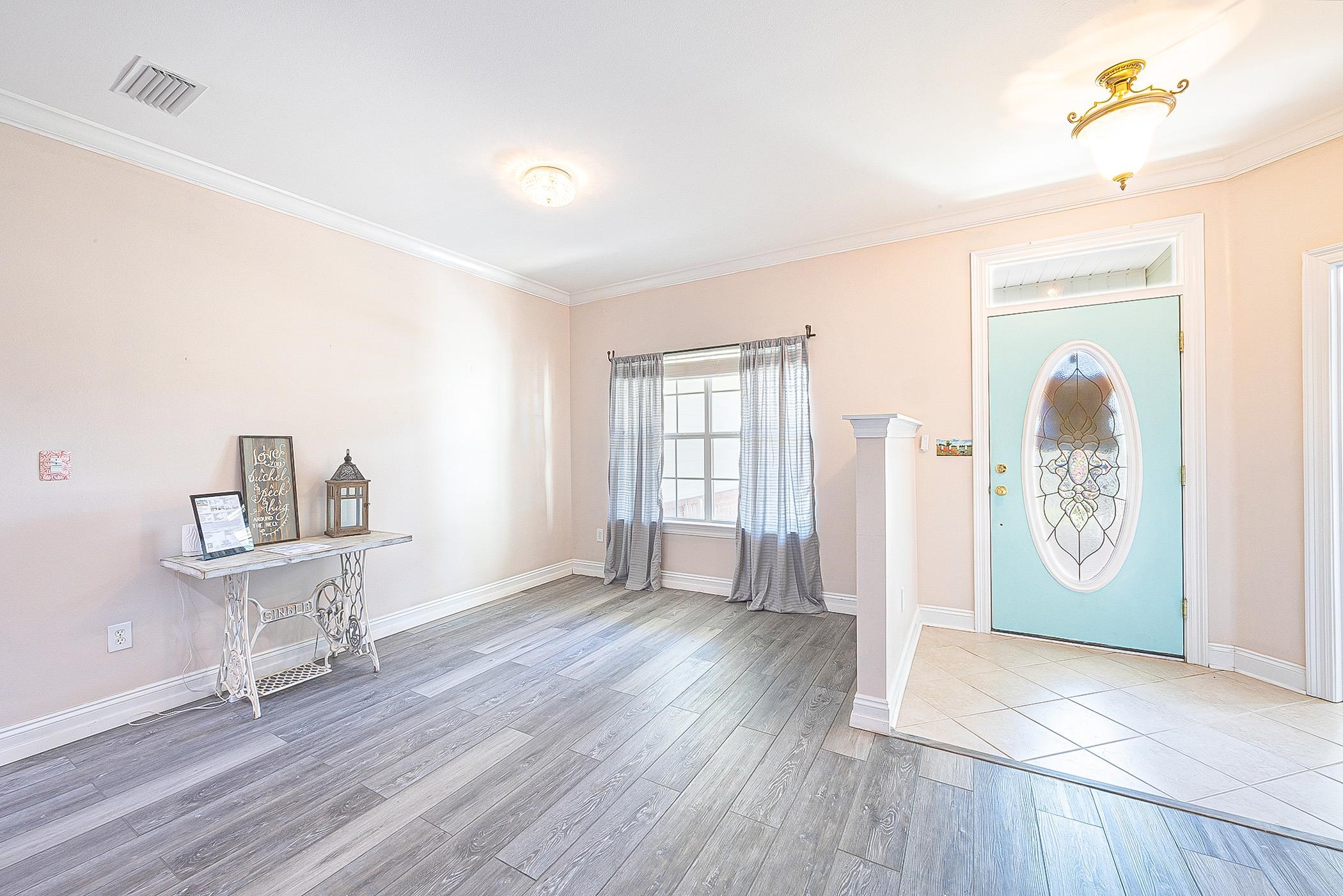 133 Mark Twain Loop Foley, AL 36535 - Photo 20 of 61 Entrance Foyer