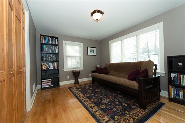 15 Grandview Road Arlington, MA 02476 - Photo 14 of 30 Gallery Image 14