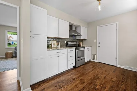 $420,000 | 9237 Hardy Street, Overland Park, KS 66212