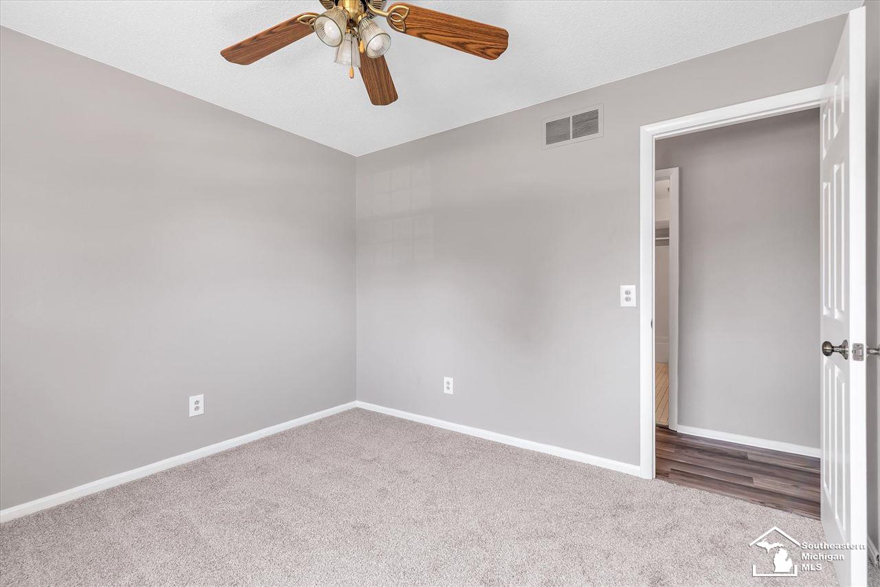 1280 Rutledge Drive Temperance, MI 48182 - Photo 20 of 34