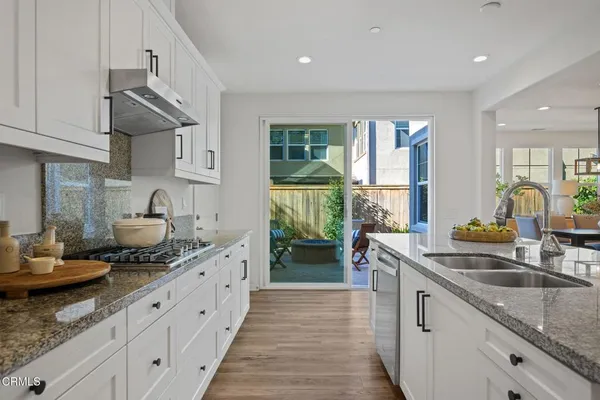 $1,099,000 | 580 Alabama Street, Ventura, CA 93001
