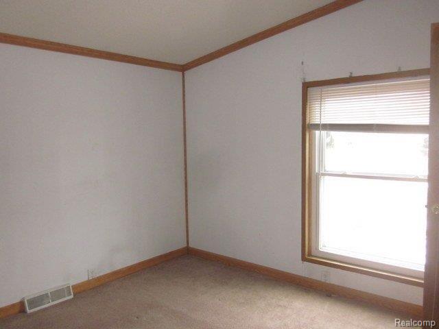 395 Harmon Road Howell, MI 48843 - Photo 10 of 19 9 BEDROOM 2.JPG