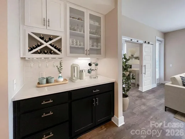 $4,118 | 500 West Trade Street, Unit C2 T, Charlotte, NC 28202