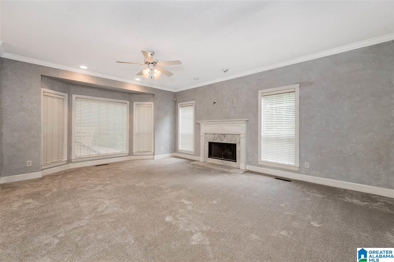 108 Longfeather Circle Alabaster, AL 35007 - Photo 8 of 32