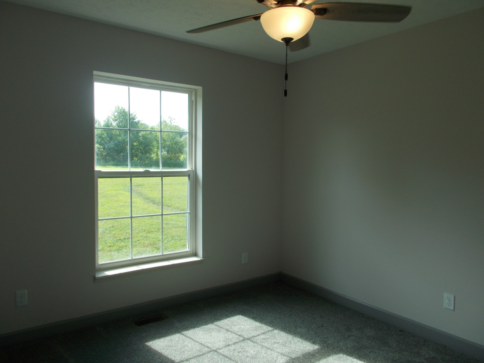 1983 Ross Road Cedar Hill, TN 37032 - Photo 8 of 16 Gallery Image 8