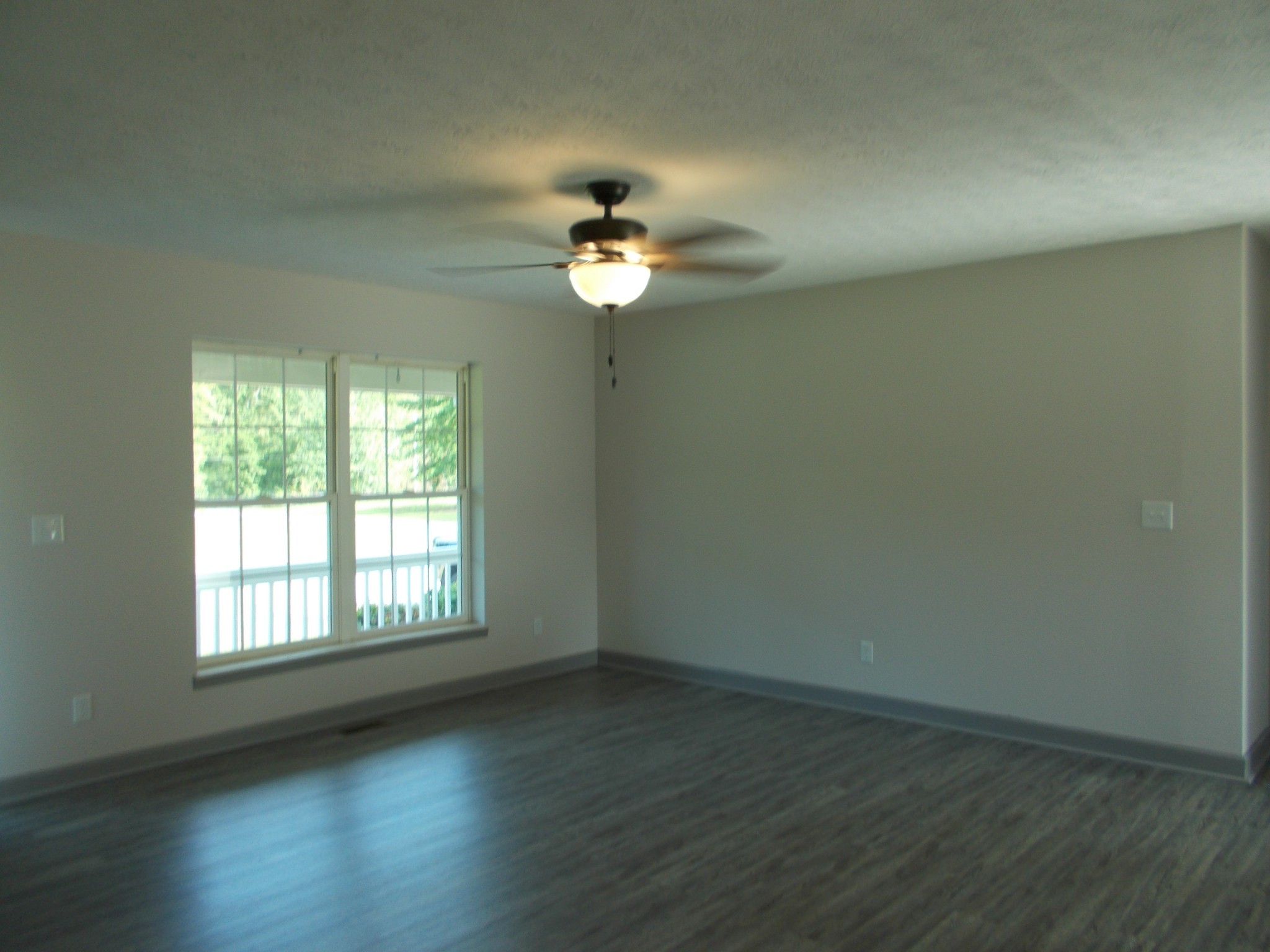1983 Ross Road Cedar Hill, TN 37032 - Photo 10 of 16 Gallery Image 10