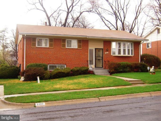 2207 Coleridge Drive Silver Spring, MD 20910 - Photo 1 of 13 Exterior (Main)