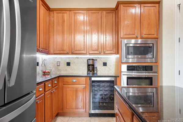 $778,500 | 954 Santa Cruz Lane, New Braunfels, TX 78132