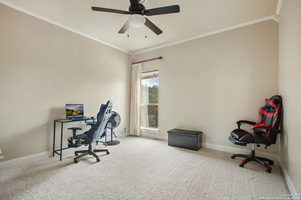 $778,500 | 954 Santa Cruz Lane, New Braunfels, TX 78132