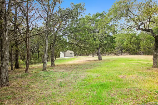 $778,500 | 954 Santa Cruz Lane, New Braunfels, TX 78132
