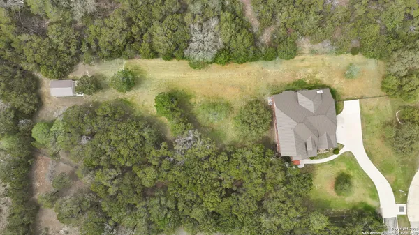 $778,500 | 954 Santa Cruz Lane, New Braunfels, TX 78132