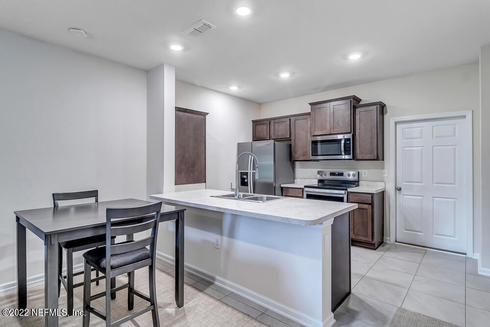 86488 Mainline Road Yulee, FL 32097 - Photo 17 of 30 16