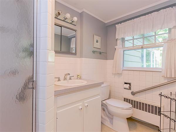 15 College Road Wellesley, MA 02482 - Photo 14 of 24 Gallery Image 14