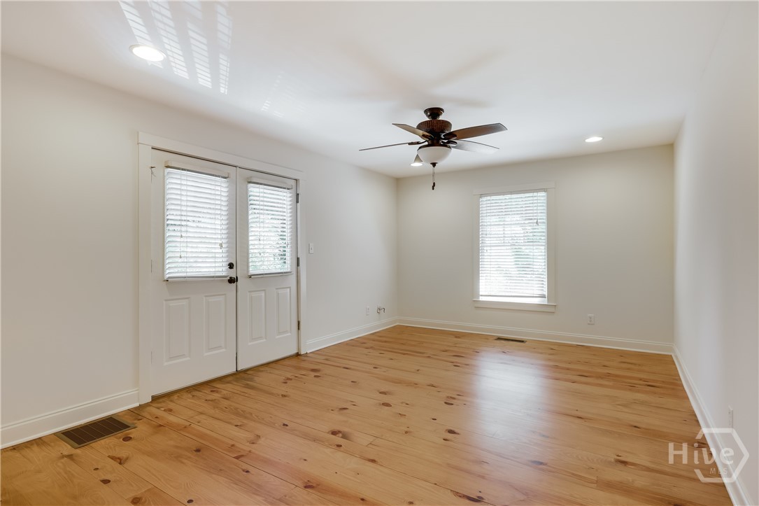 145 Hendrix Avenue Athens, GA 30601 - Photo 18 of 47 master on the main