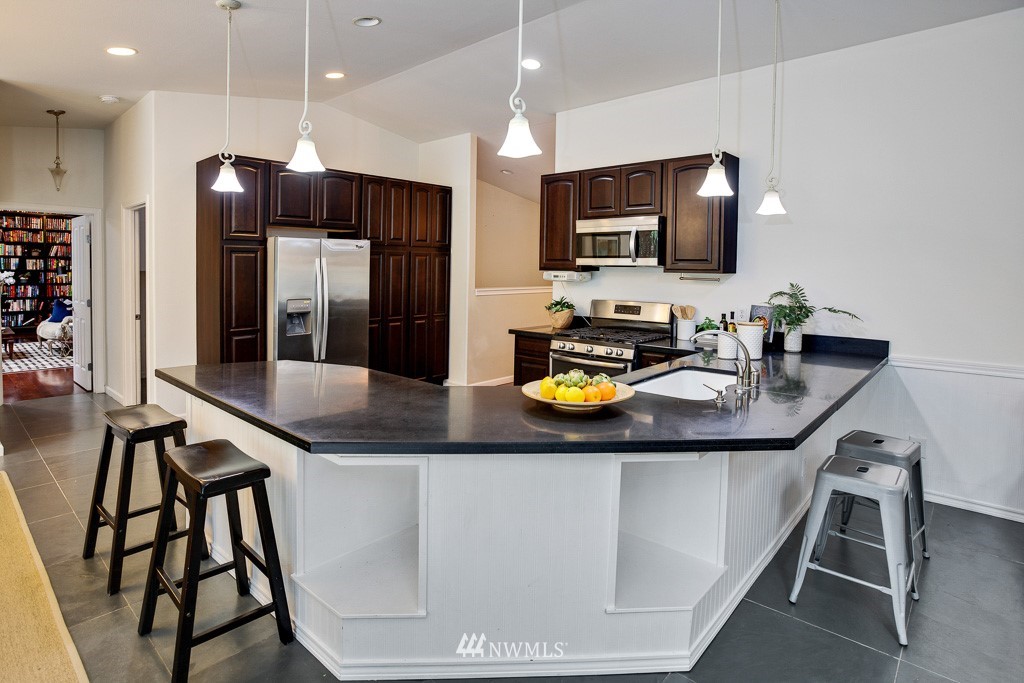 4520 Northeast Rova Road Poulsbo, WA 98370 - Photo 23 of 40 Gallery Image 23