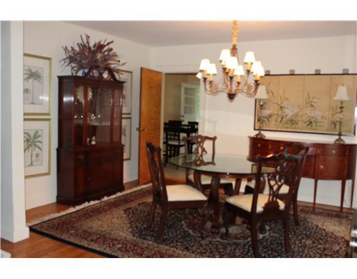 4540 Tuscarawas Road Beaver, PA 15009 - Photo 6 of 18 Dining Room.