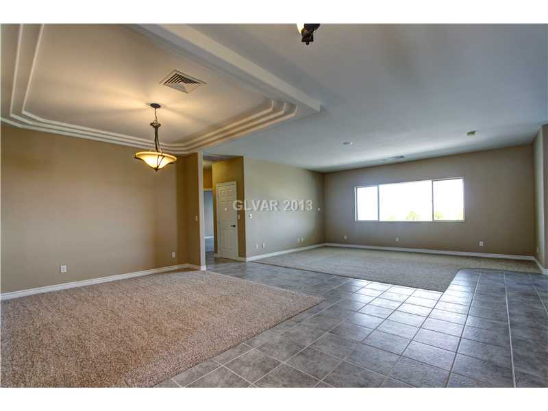 1120 Norellat Road Henderson, NV 89011 - Photo 5 of 21 Living Room. Living & Dining Room