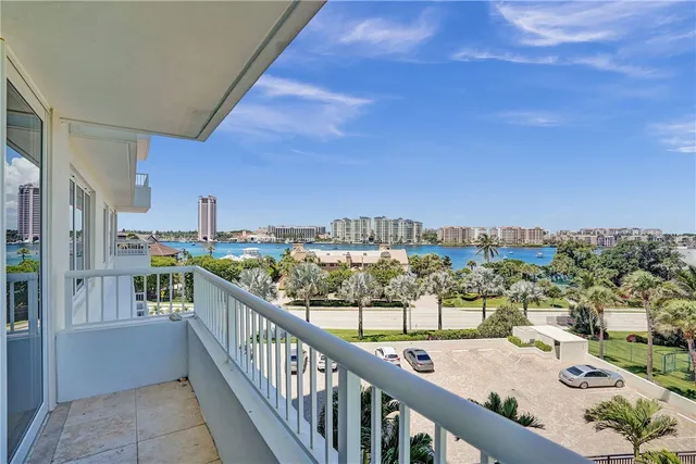 $1,640,000 | 600 South Ocean Boulevard, Unit 506, Boca Raton, FL 33432