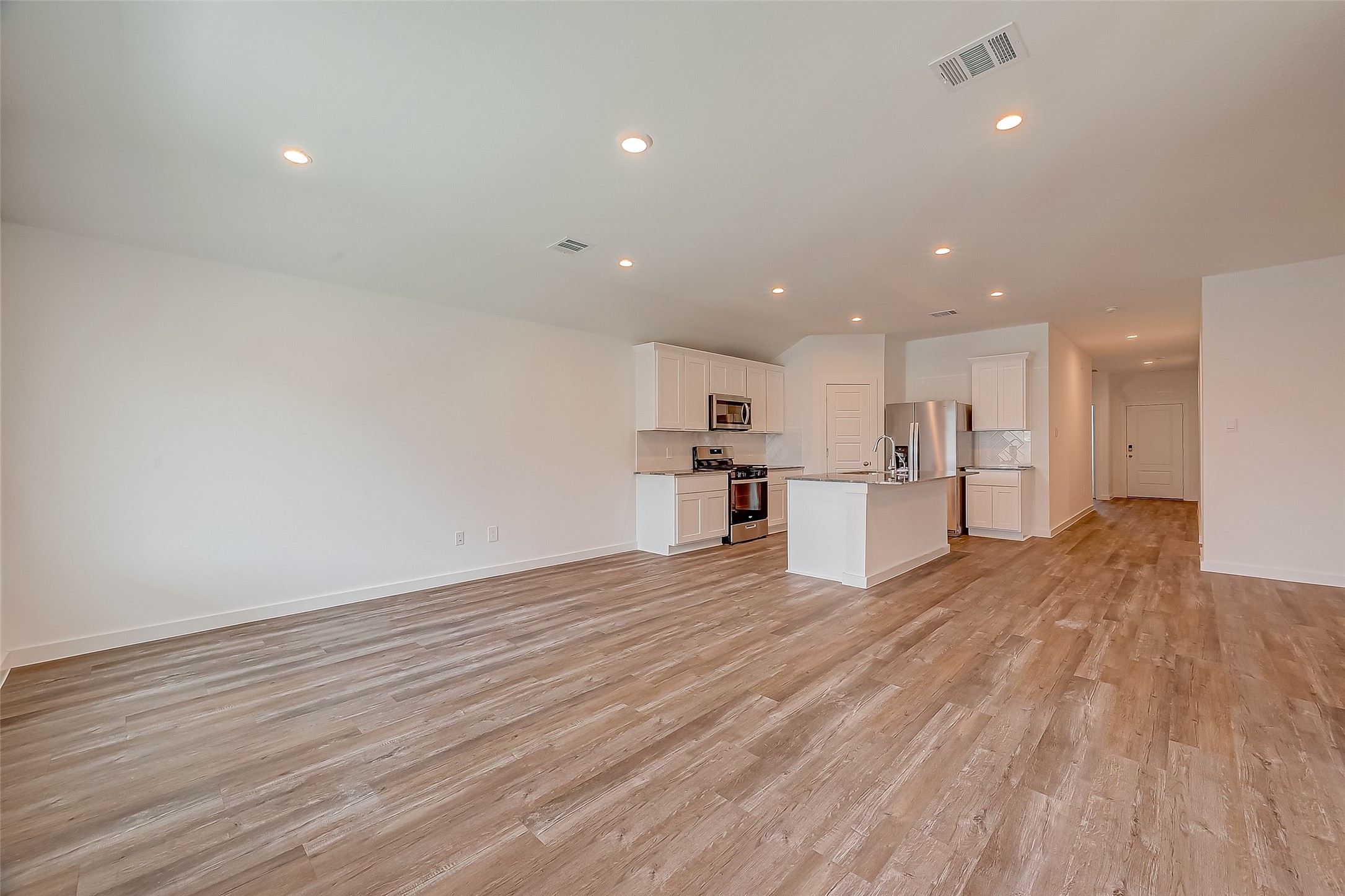 1018 Fringed Bluestar Drive Rosharon, TX 77583 - Photo 14 of 47